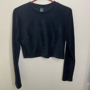 Long sleeve crop top